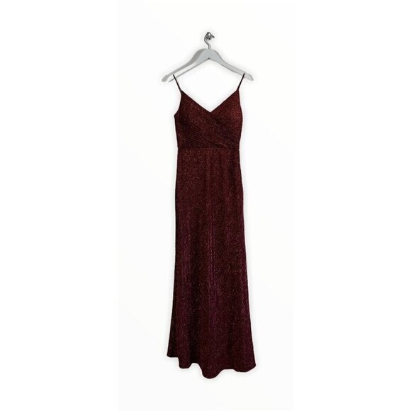 NW Nightway Scarlet Red Long Formal Dress Size‎ 10 NWT - Picture 1 of 3
